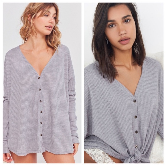 Urban Outfitters Tops - Urban Outfitters Jojo Thermal Gray Button Large